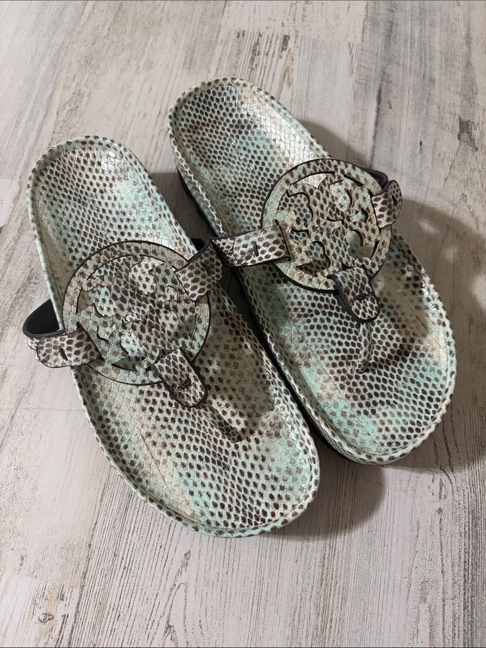 Tory Burch Miller Cloud Lug Sandals- Seaside Roccia Snakeskin Size 6.5. NWOB - Picture 5 of 16